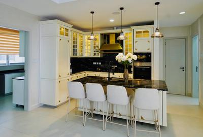4 Bed Apartment with En Suite at 2026-510 4 Bed A Re