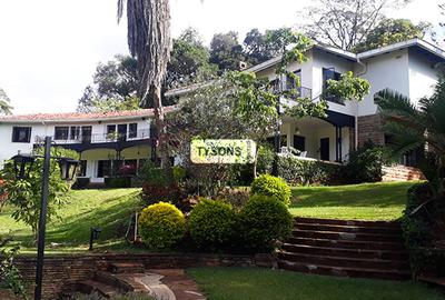 5 Bed House with En Suite in Muthaiga