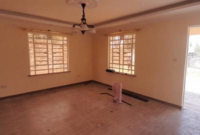 3 Bed House with En Suite at Rimpa - 3