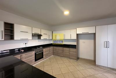 2 Bed Apartment in Brookside - 3