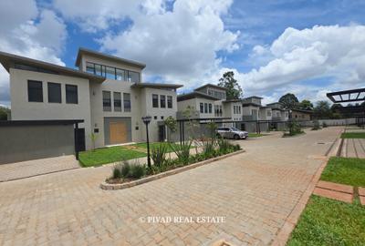 5 Bed House with Garden in Runda - 2