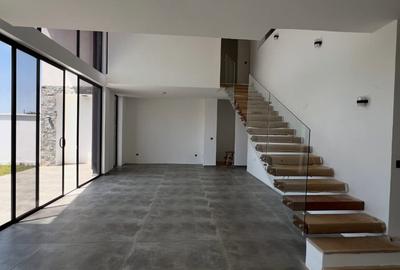4 Bed Townhouse with En Suite in Kiambu Road - 2