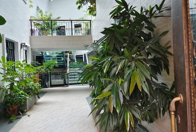 2 Bed Townhouse with En Suite in Nyari