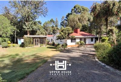 3 Bed House with En Suite at Samat Estate