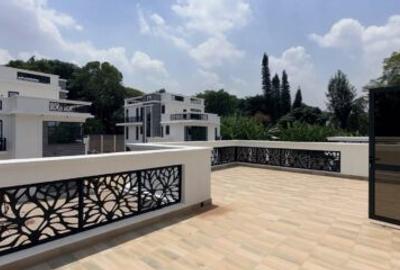 5 Bed Villa with En Suite in Lavington - 4