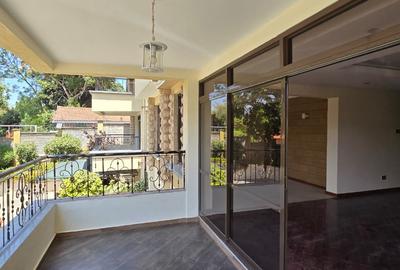 5 Bed Townhouse with En Suite at Convent Drive - 3