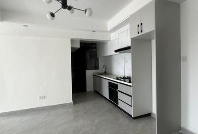 3 Bed Apartment with En Suite in Westlands Area - 2