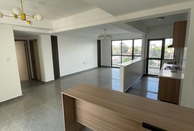 2 Bed Apartment with En Suite in Riverside - 2