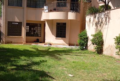 2 Bed House with En Suite at Runda Grove - 2