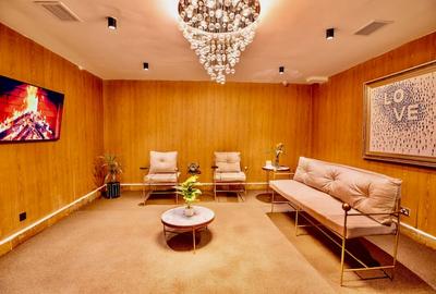 3 Bed Apartment with En Suite in Parklands