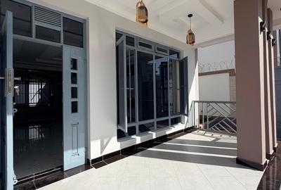 5 Bed House with En Suite in Ruiru - 4