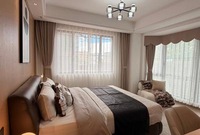 1 Bed Apartment with Swimming Pool in Riverside - 4