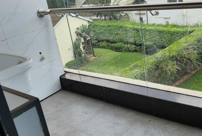 1 Bed House with En Suite in Kilimani - 2