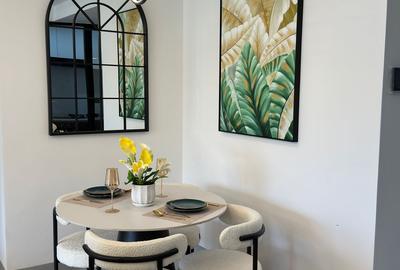3 Bed Apartment with En Suite at Upperhill - 4