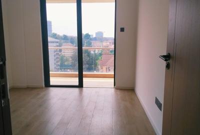1 Bed Apartment with En Suite in Westlands Area - 2
