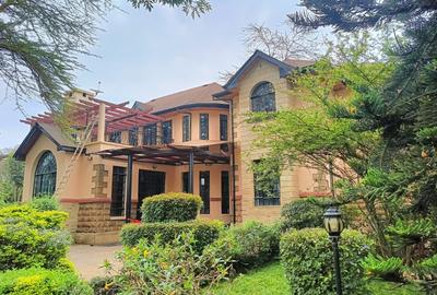 4 Bed Townhouse with En Suite at Runda - 2