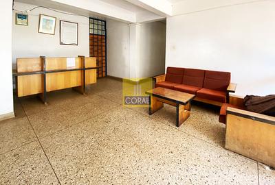 100,000 ft² Warehouse with Backup Generator in Thika - 3