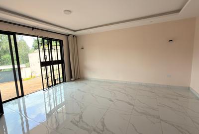 2 Bed Apartment with En Suite in Thigiri - 3