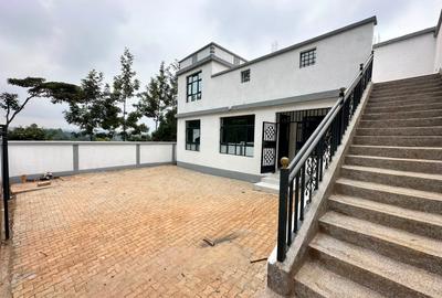 3 Bed House with En Suite at Karura Kanyungu Area