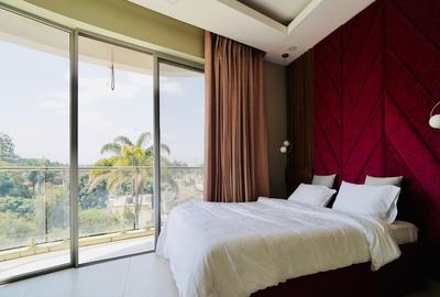 4 Bed Apartment with En Suite at 2026-510 - 4