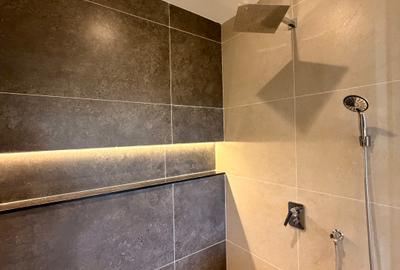 5 Bed Townhouse with En Suite in Kitisuru - 4