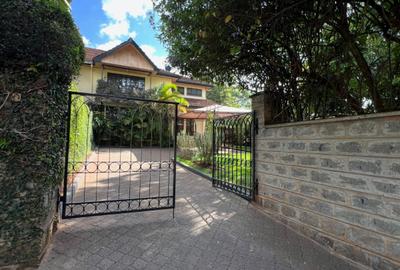 4 Bed Townhouse with En Suite in Lavington