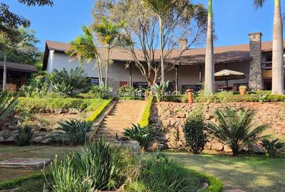 5 Bed Villa with En Suite at Hardy