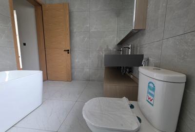 6 Bed Townhouse with En Suite in Lavington - 4