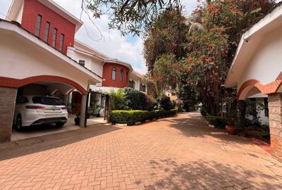 5 Bed Townhouse with Staff Quarters in Riverside