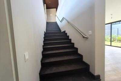 4 Bed Townhouse with En Suite at Kiambu Road - 2