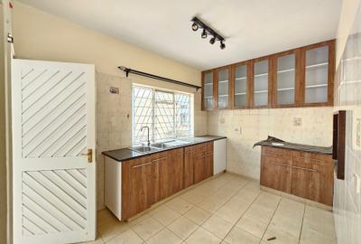 4 Bed Townhouse with En Suite in Kilimani - 4