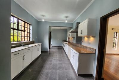 5 Bed Villa with En Suite in Karen - 4