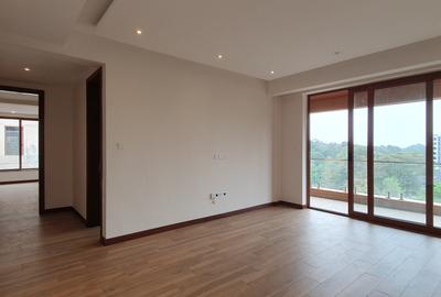 3 Bed Apartment with En Suite at Peponi Rd