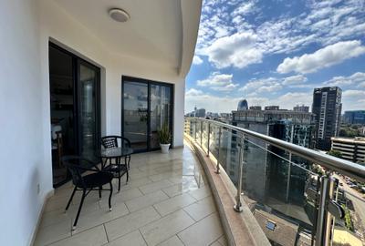 Serviced 2 Bed Apartment with En Suite at Lantana Road - 3