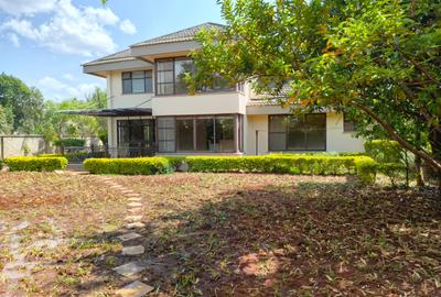 4 Bed Townhouse with Swimming Pool in Ridgeways - 2