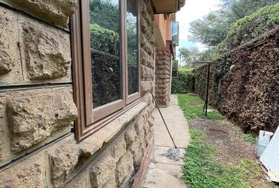 5 Bed Townhouse with En Suite at Othaya Road - 2