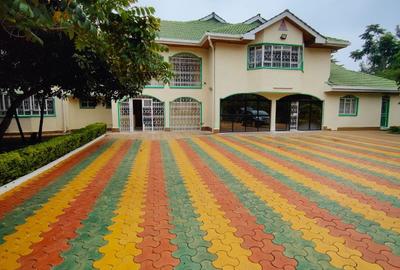5 Bed House with En Suite in Karen - 2