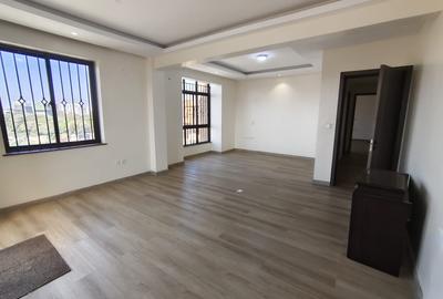 5 Bed Apartment with En Suite in Kileleshwa