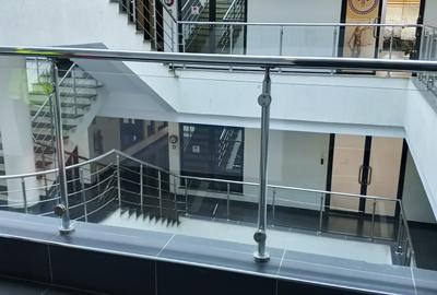 2,500 ft² Office with Service Charge Included in Westlands Area