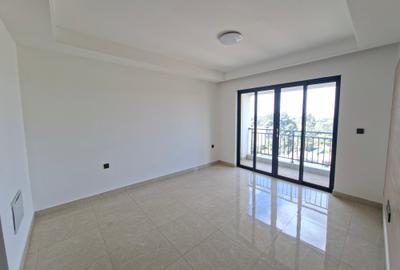 2 Bed Apartment with En Suite in Ruaka