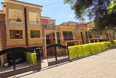 5 Bed Townhouse with En Suite at Lavington Green