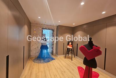 5 Bed Townhouse with En Suite in Brookside - 3