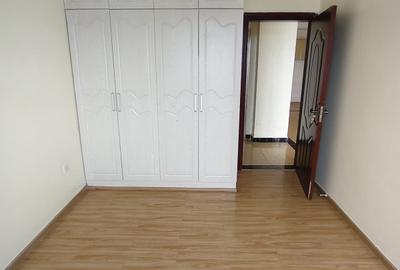 2 Bed Apartment with En Suite in Kilimani - 3