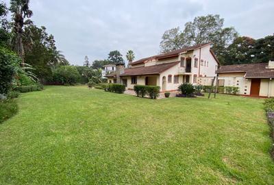 5 Bed House with Staff Quarters in Nyari