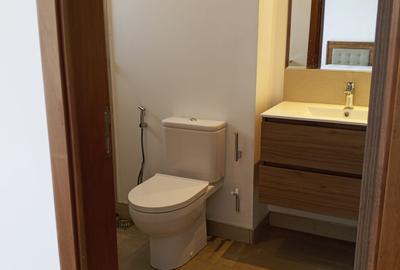 4 Bed Townhouse with En Suite in Runda - 3