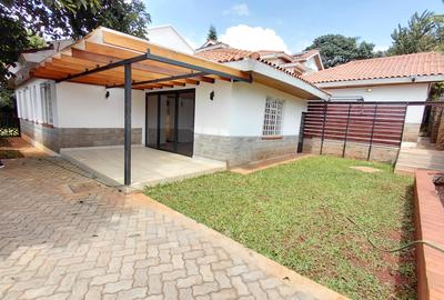 4 Bed House with En Suite in Runda - 2