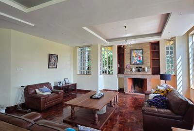 5 Bed Townhouse with En Suite in Kitisuru - 4