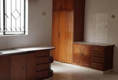 5 Bed Villa with En Suite in Lavington - 3