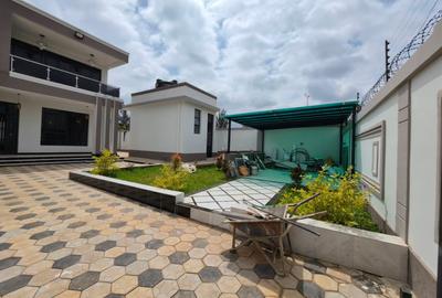 3 Bed House with En Suite in Ruiru - 2