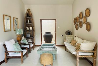 4 Bed Villa with En Suite at Bofa Road - 3